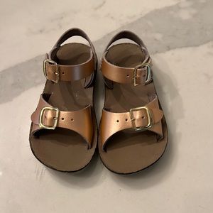 Salt Water Sandals Size 7- Sea Wees sandals in rose Gold